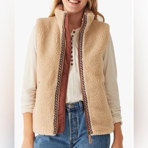 Faherty Ashbury High Pile Sherpa Vest - Size Large